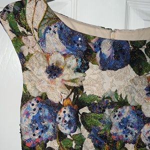 Adrianna Papell US 2P cream gold floral design dress with blue beads. GORGEOUS ✨